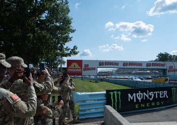 10th Mountain Soldiers hit the races through Troops to the Track