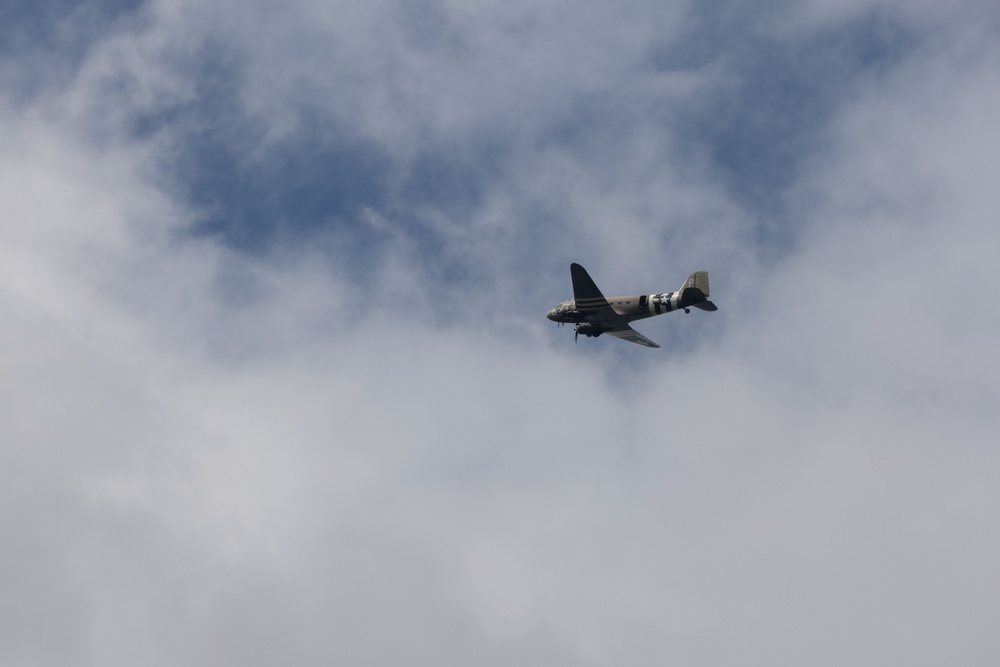 Operation Market Garden 80th Anniversary: Round Canopy Parachuting Team Jump