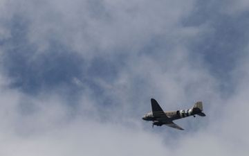 Operation Market Garden 80th Anniversary: Round Canopy Parachuting Team Jump