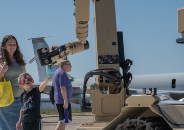 Airmen showcase equipment at Play on a Plane