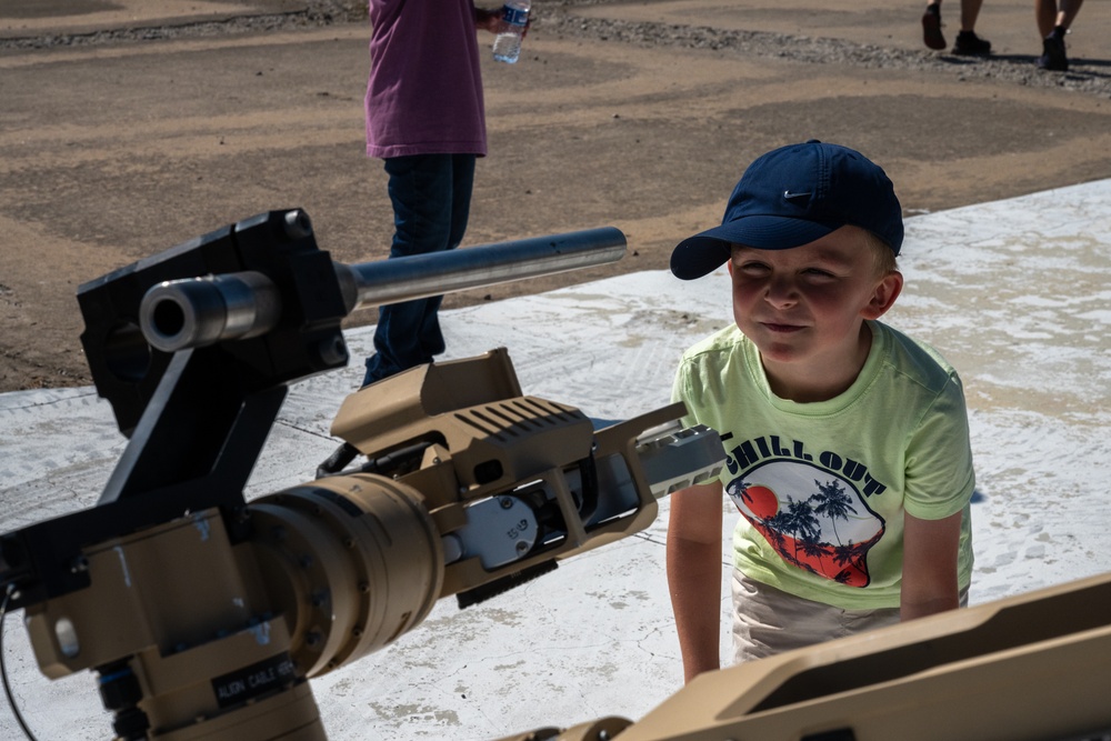 Airmen showcase equipment at Play on a Plane