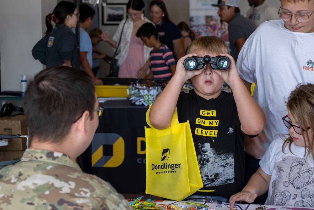 Airmen showcase equipment at Play on a Plane