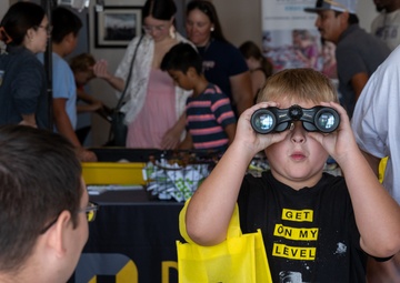 Airmen showcase equipment at Play on a Plane