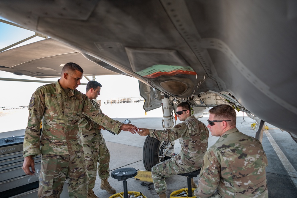 Heat, Dust, and Sweat: How Reserve Airmen Maintainers Power through the Arizona Sun