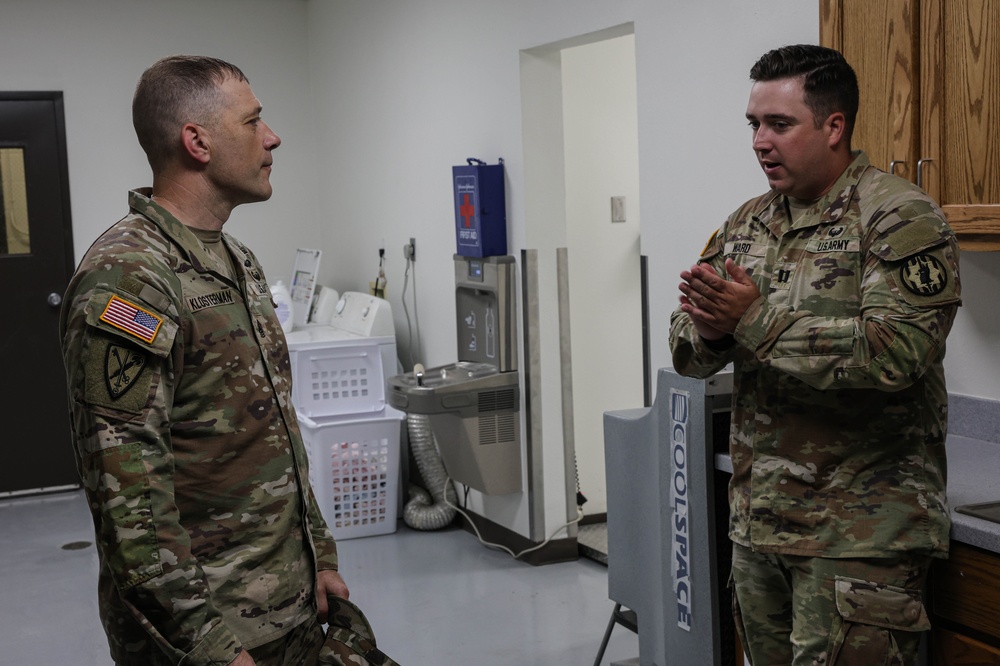 Command Sgt. Maj. Shawn Klosterman Visits 89th MP Bde.