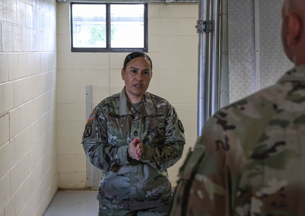 Command Sgt. Maj. Shawn Klosterman Visits 89th MP Bde.