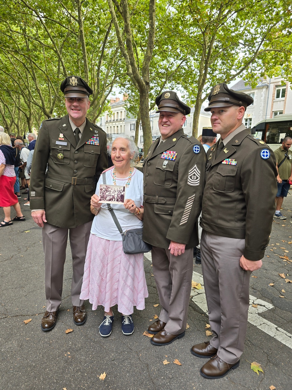 National Guard’s 35th Infantry Division command team remembers, honors 80th anniversary of liberation of Orleans, France