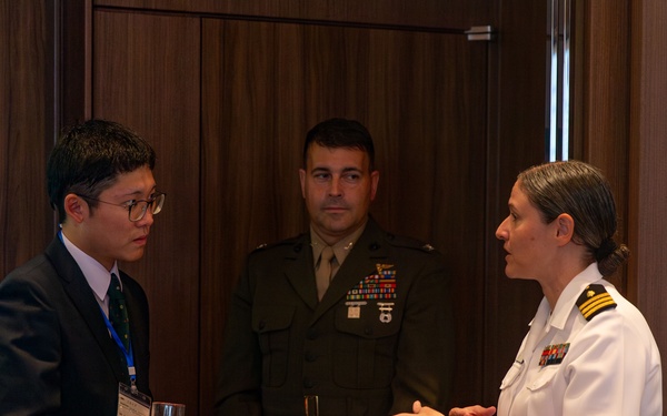 An Apple a Day: Iwakuni and Hiroshima medical executive symposium