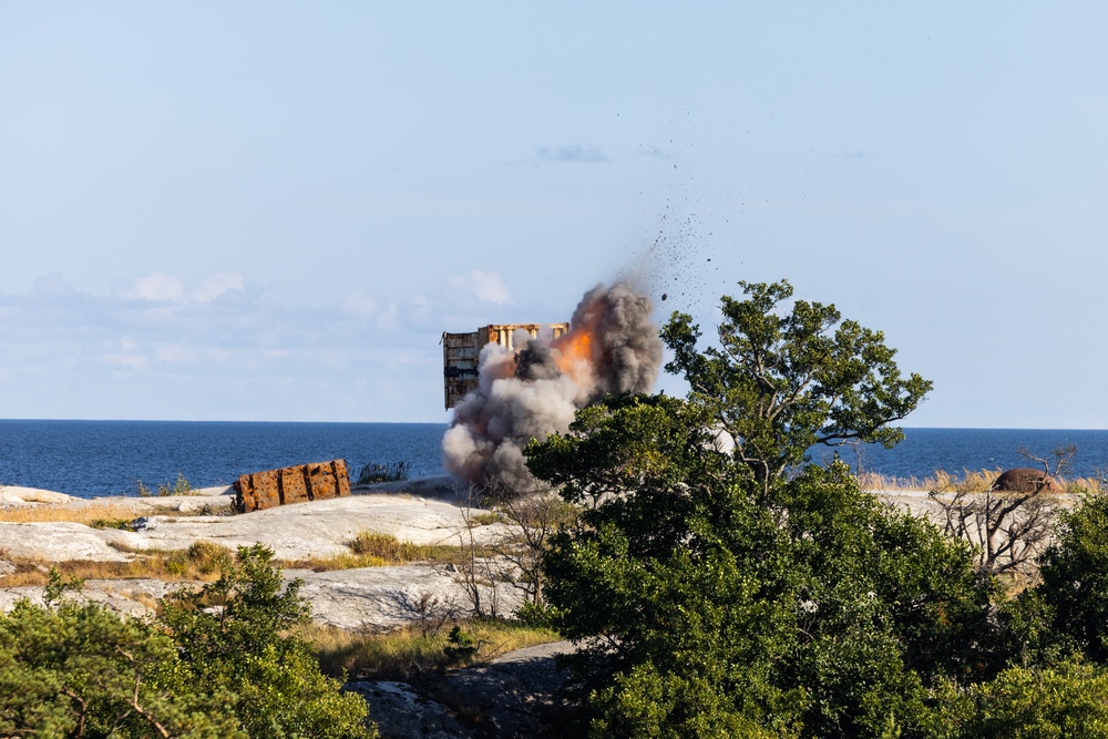 2d Recon Marines Conduct Demolition Range