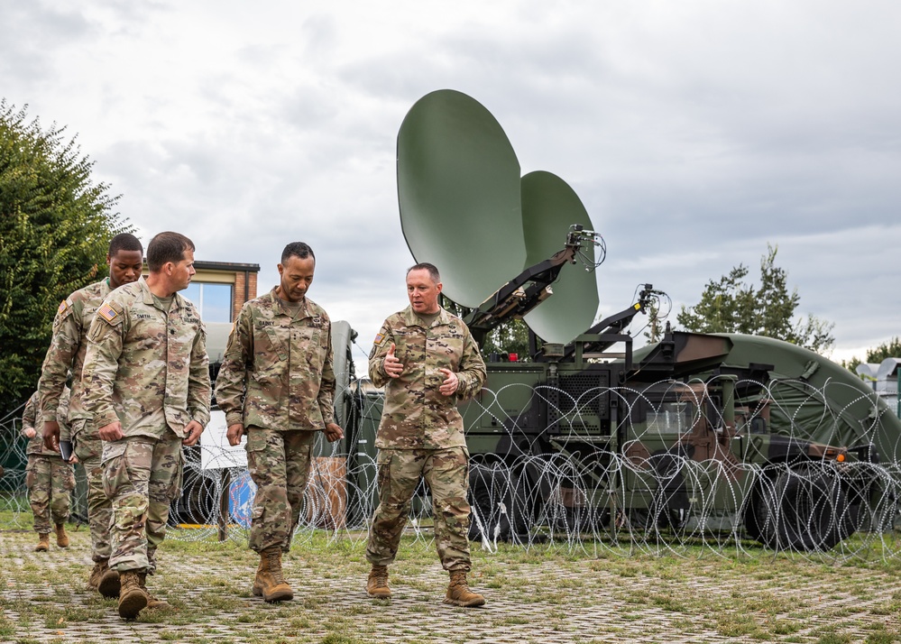 Maj. Gen. Andrew C. Gainey visits Military Intelligence certification exercise on Caserma Ederle