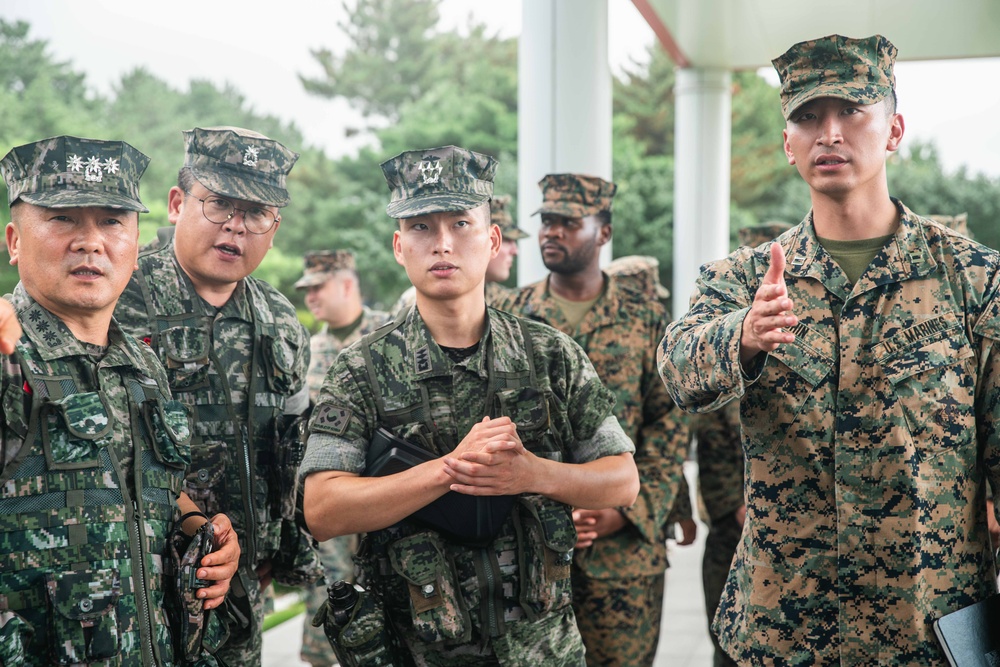 SY 24 | Bridging the Gap: Korean-speaking 15th MEU Marines, Sailors at Forefront of ROK-US Alliance