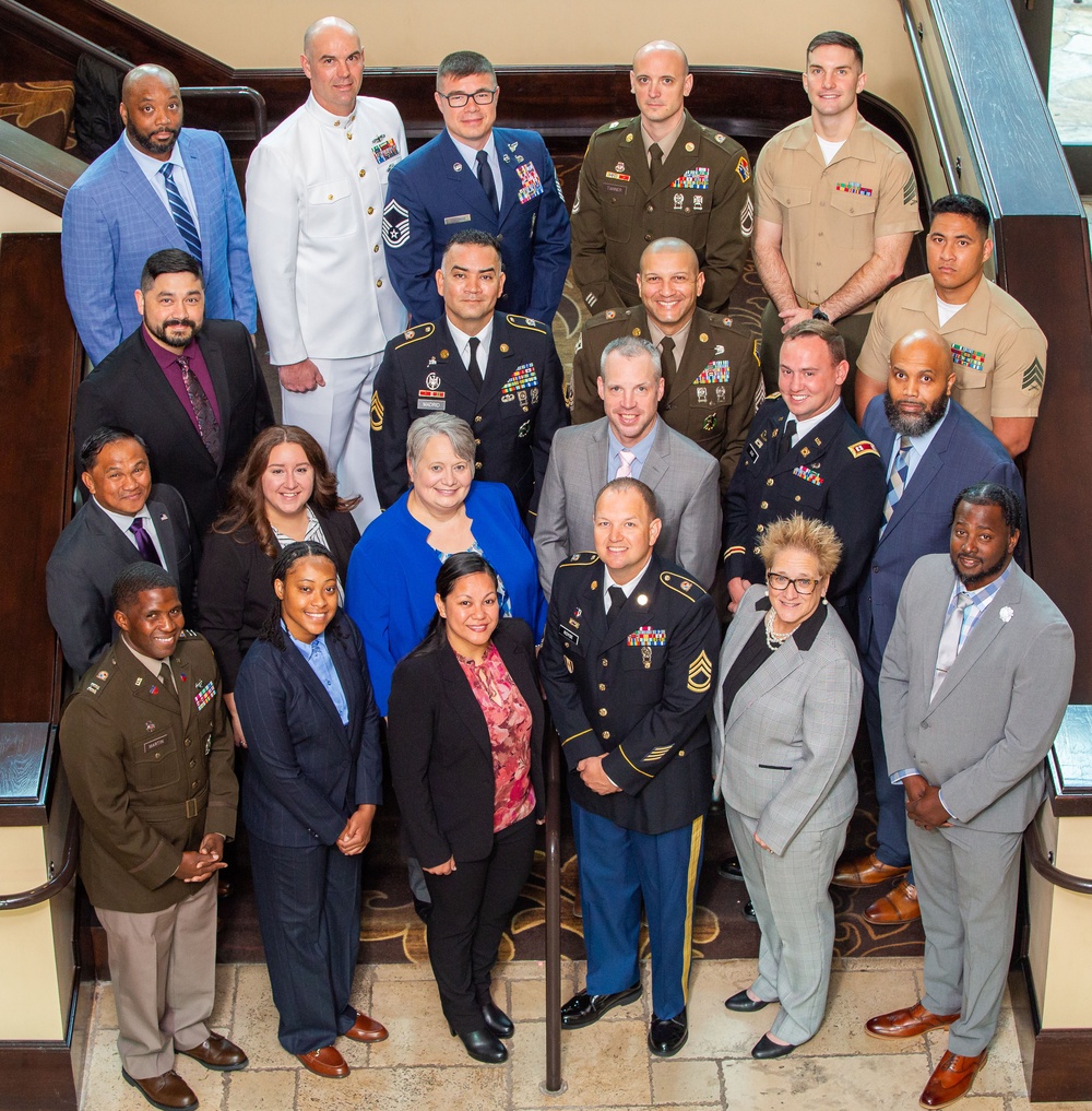 USMEPCOM Announces Military Members and Civilians of the Year in San Antonio