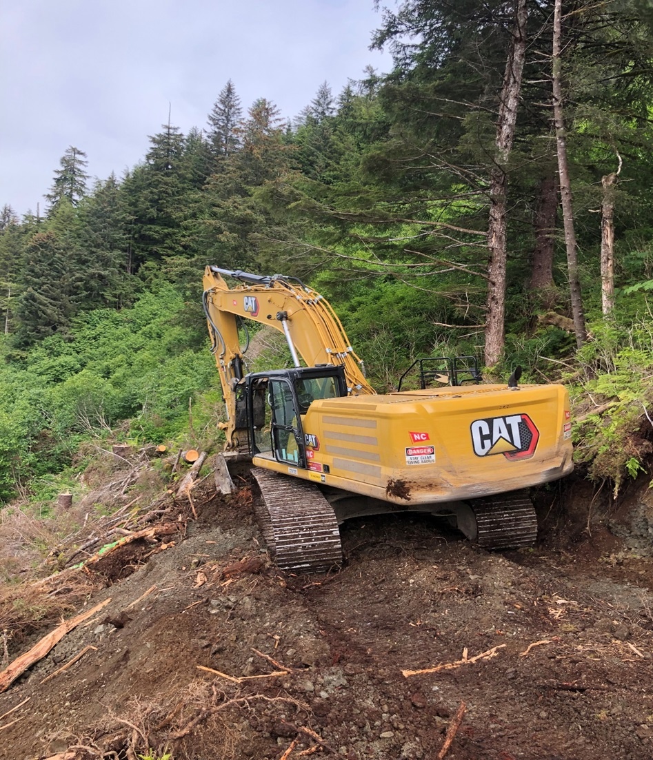 NY Army National Guard engineers help build Alaska wilderness  road