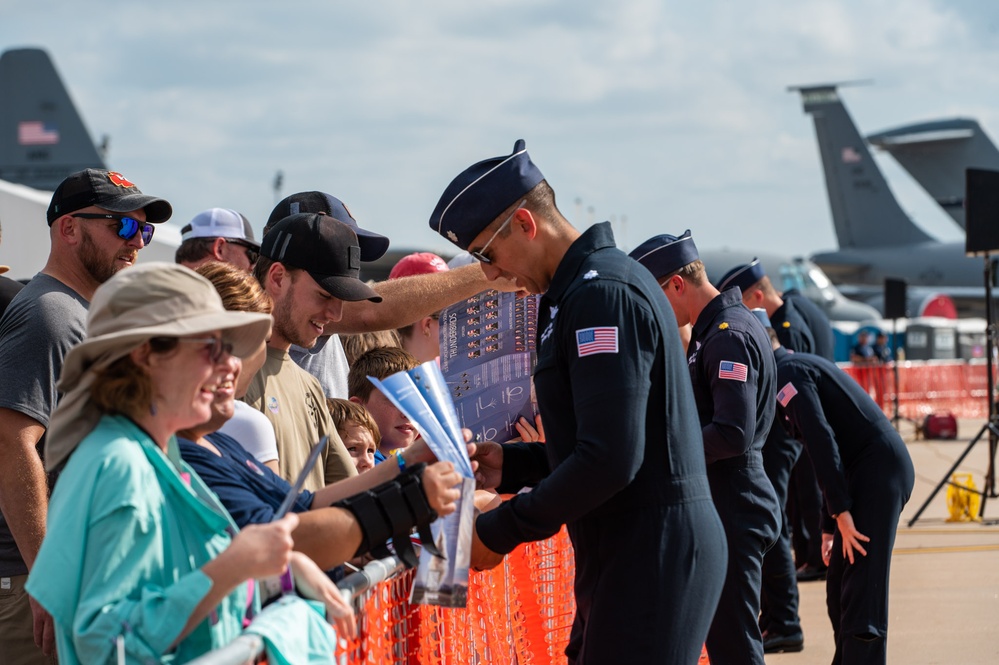 Thunderbirds perform at the Sound of Speed Airshow