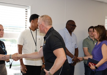 Mr. Colvin meets with JPEO-CBRND Interns