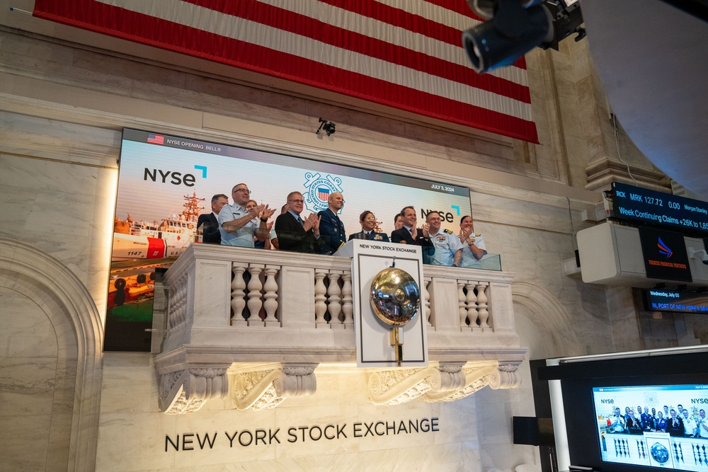 Coast Guard Members Attend Opening Bell Ceremony at New York Stock Exchange