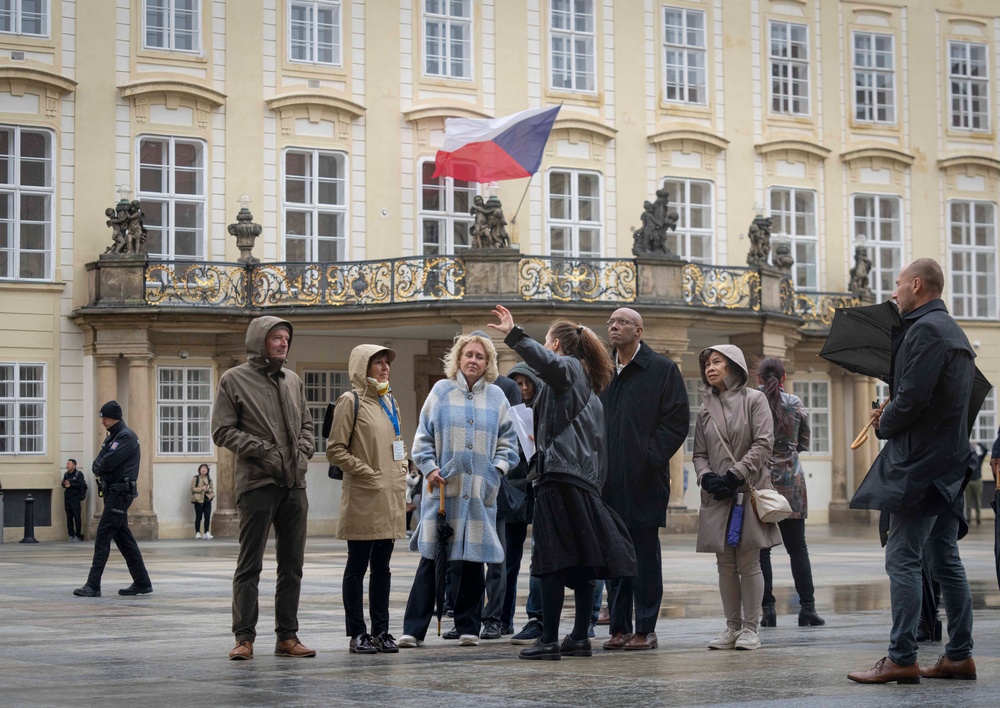 CJCS Tours Prague Castle