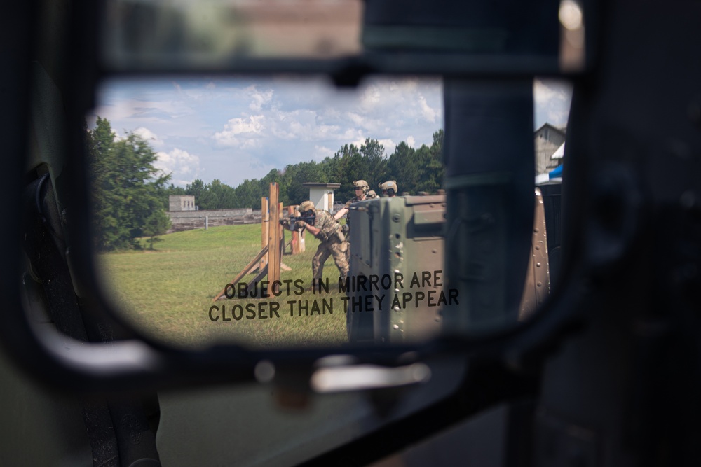 Alabama National Guard Special Forces Soldiers conduct barrier and shoot house training