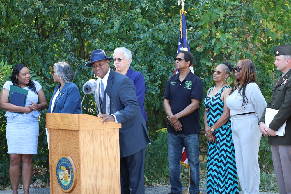 USACE and officials celebrate Dixmoor Water Main replacement