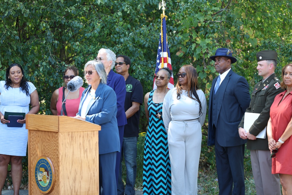 USACE and officials celebrate Dixmoor Water Main replacement