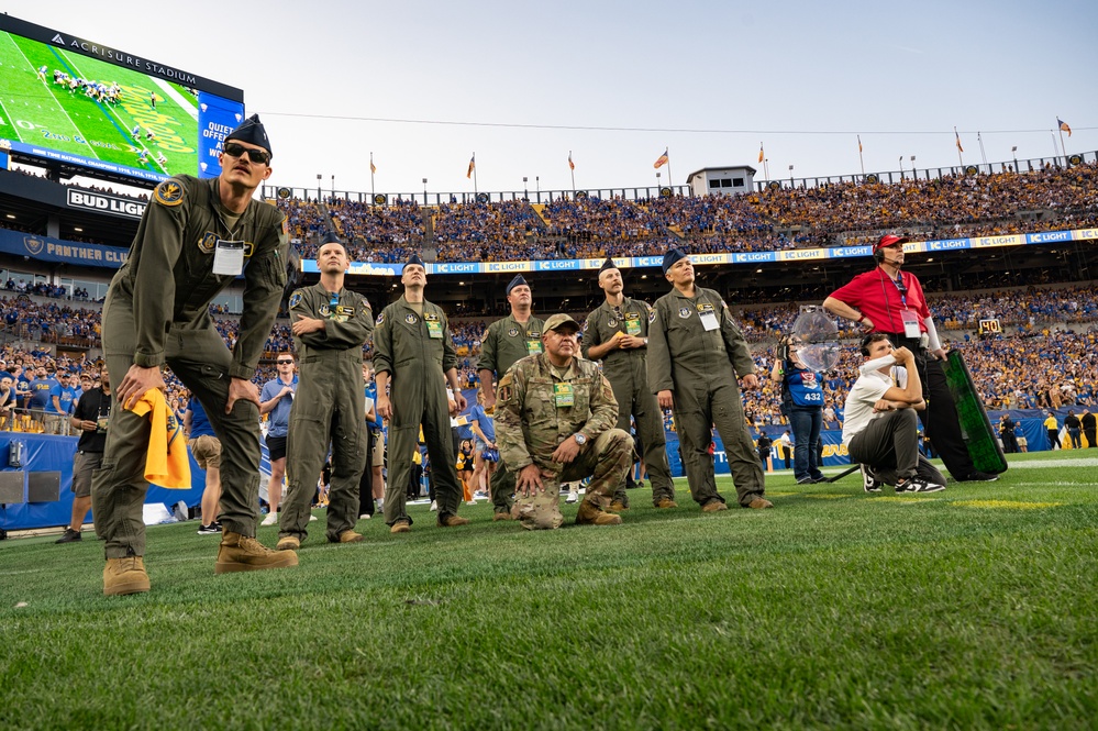 Alma mater: 911th AW crew of Pitt grads conducts flyover for Backyard Brawl