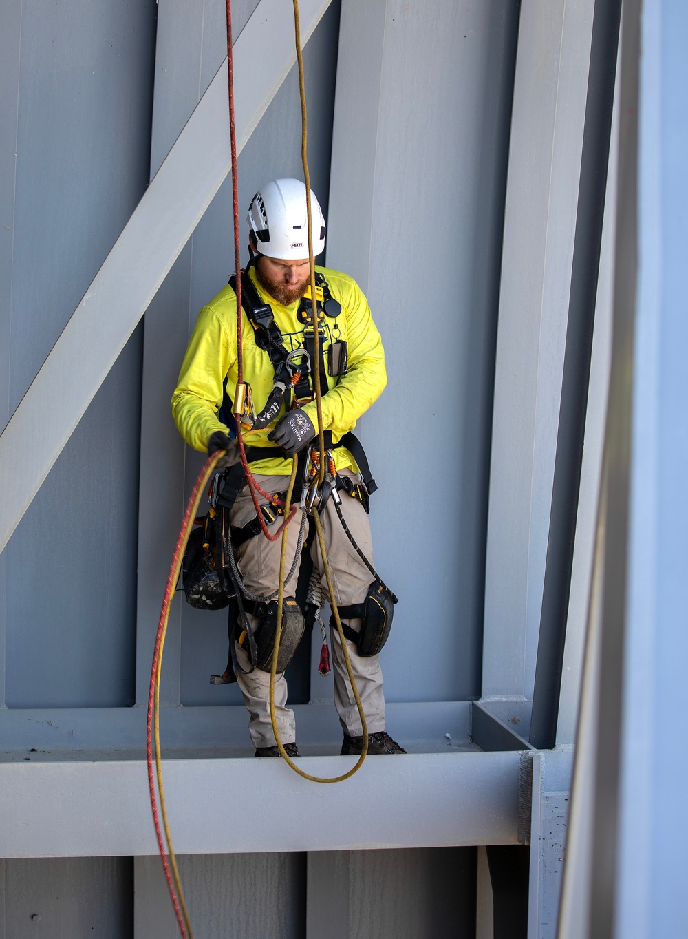 USACE, BOR conduct periodic inspection of Gavins Point Dam’s spillway tainter gates