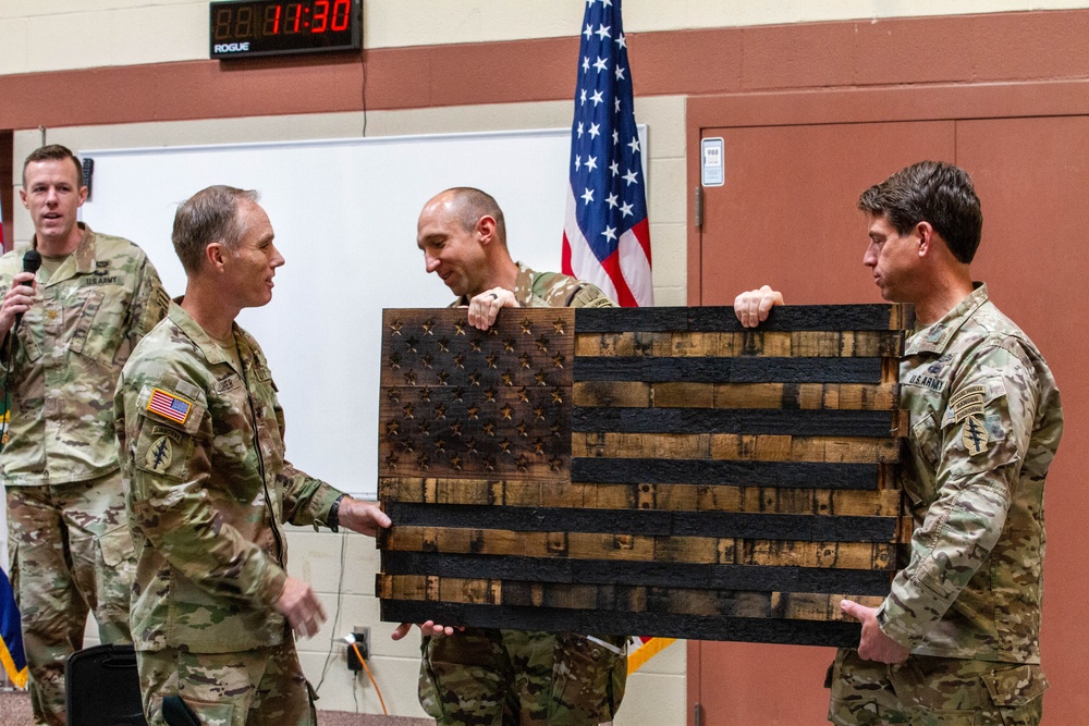 2nd Battalion, 19th Special Forces Group (A) Change of Command