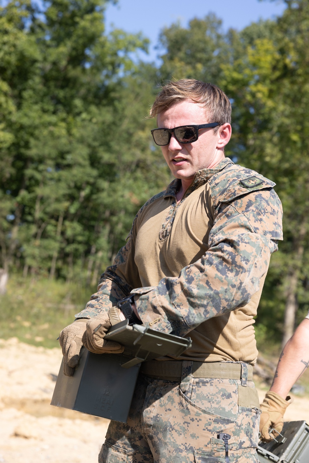 MCAS Cherry Point EOD Conducts Joint Training with 123d EOD