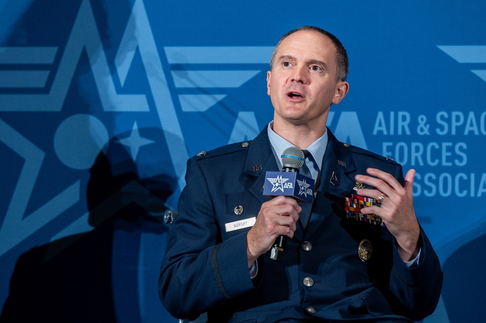 Delta 1 Commander speaks at AFA