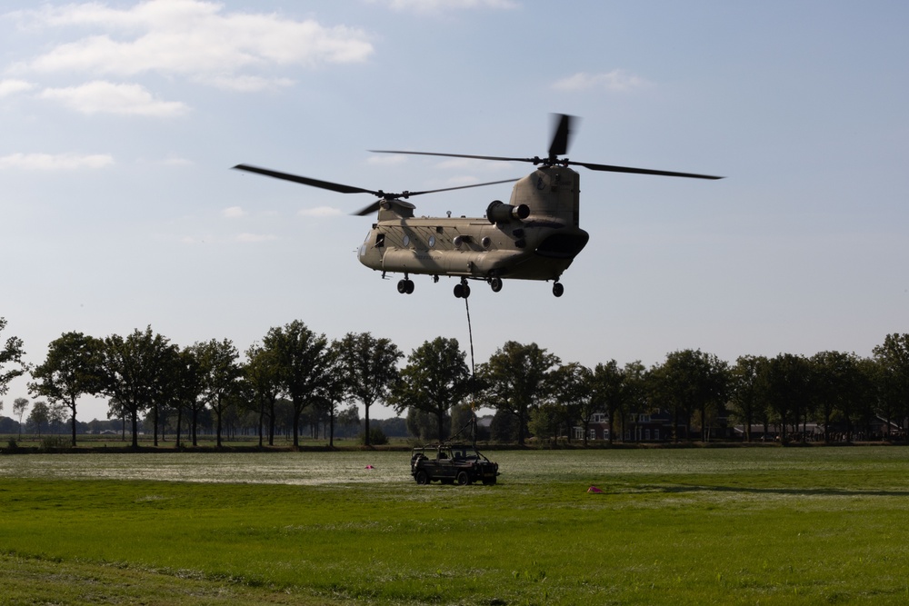 Operation Market Garden 80th Anniversary: 101st Airborne Division Air Assault Demonstration