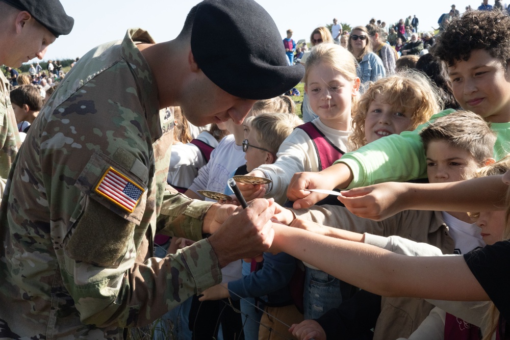 Operation Market Garden 80th Anniversary: 101st Airborne Division Air Assault Demonstration