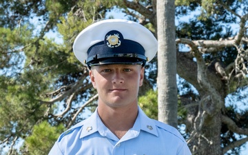 Los Angeles Based Coast Guard member receives Coast Guard Medal