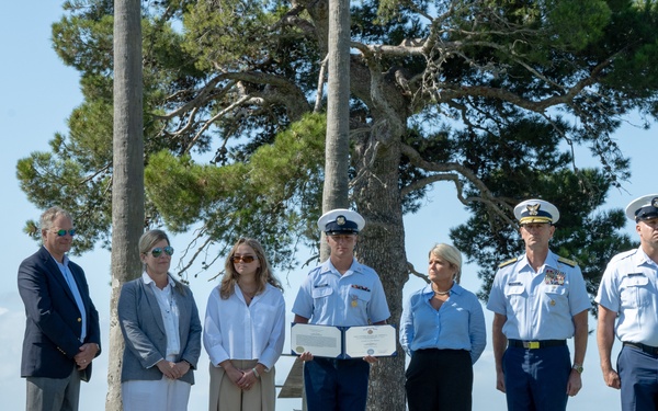 Los Angeles Coast Guard member receives Coast Guard Medal
