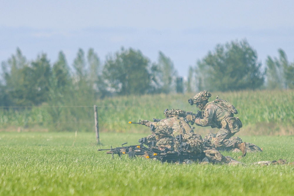 Operation Market Garden 80th Anniversary: 101st Airborne Division Air Assault Demonstration