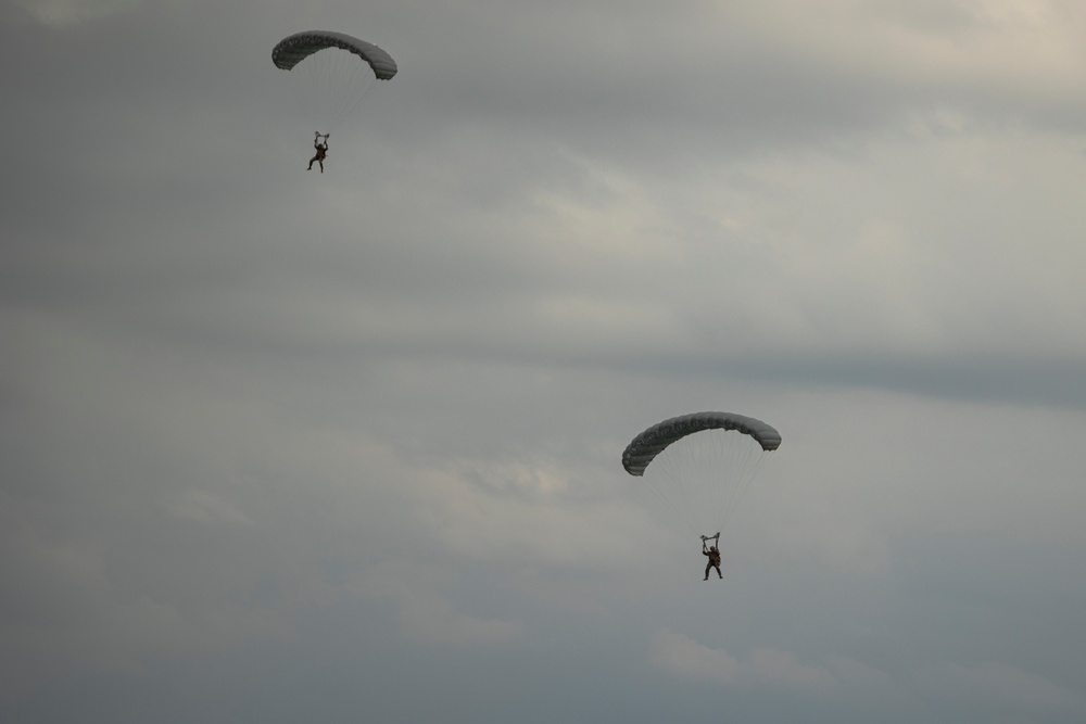 31st MEU | Parachute Operations