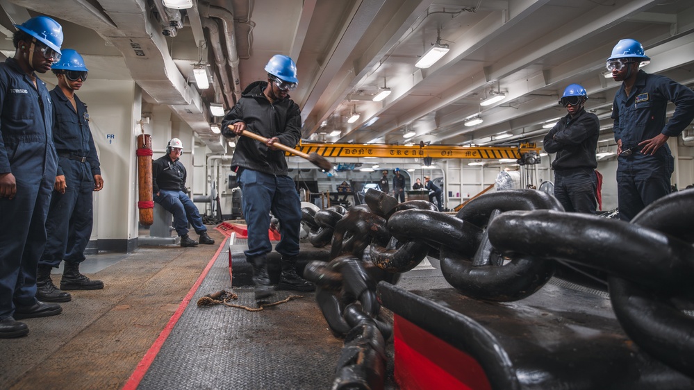 George Washington Sailors conduct Sea and Anchor detail