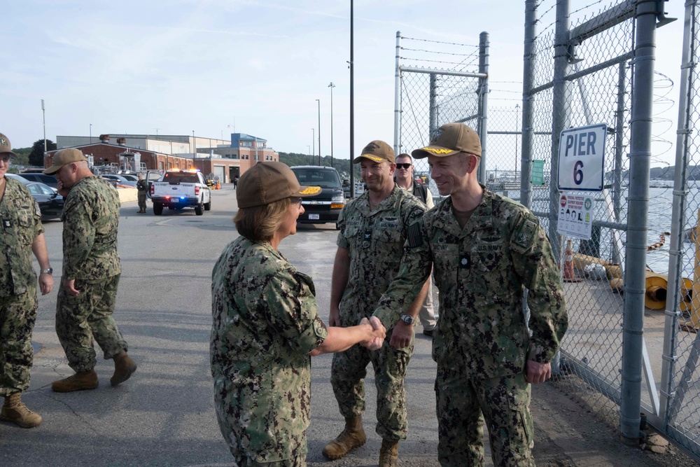 CNO Awards First Arctic Service Medals