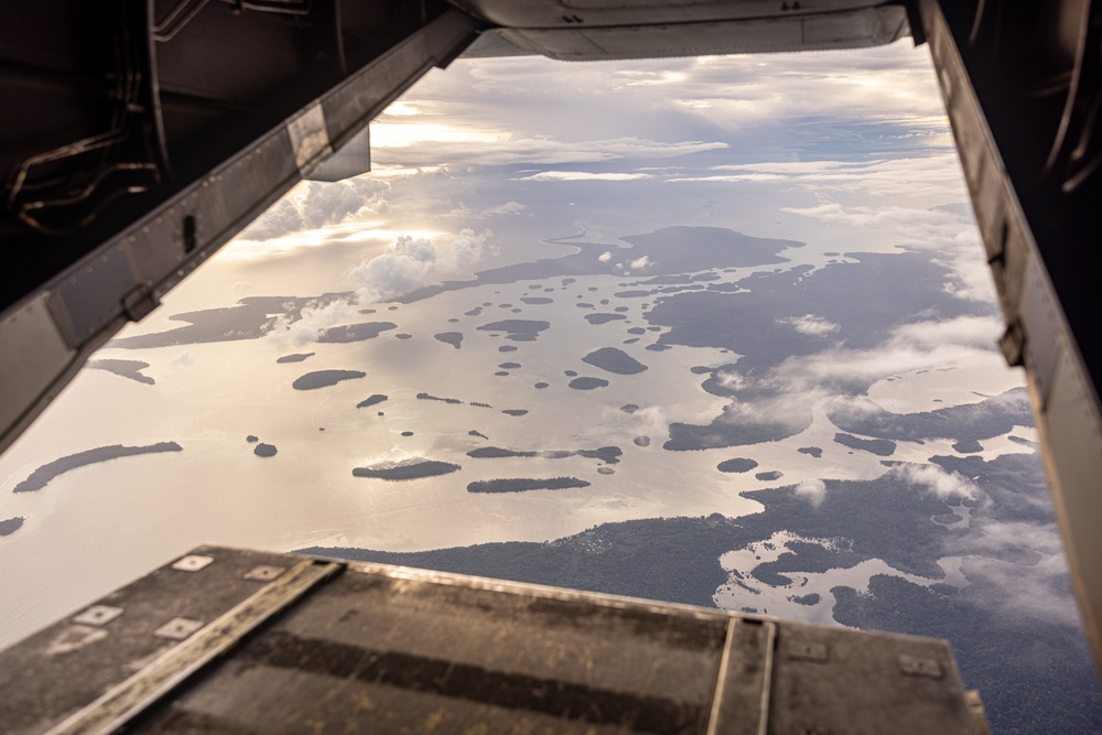 MRF-D 24.3: VMM-268 (Rein.) Marines fly MV-22B Osprey from Munda to Honiara during Operation Render Safe 2024-2