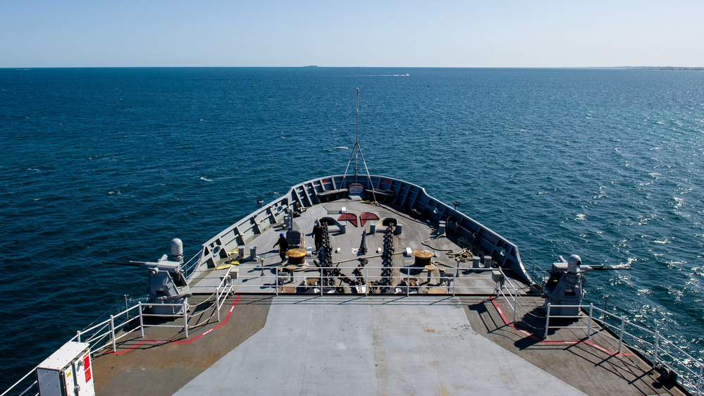 Emory S. Land Departs HMAS Stirling