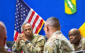 401st AFSB command and staff meet with Task Force Reaper