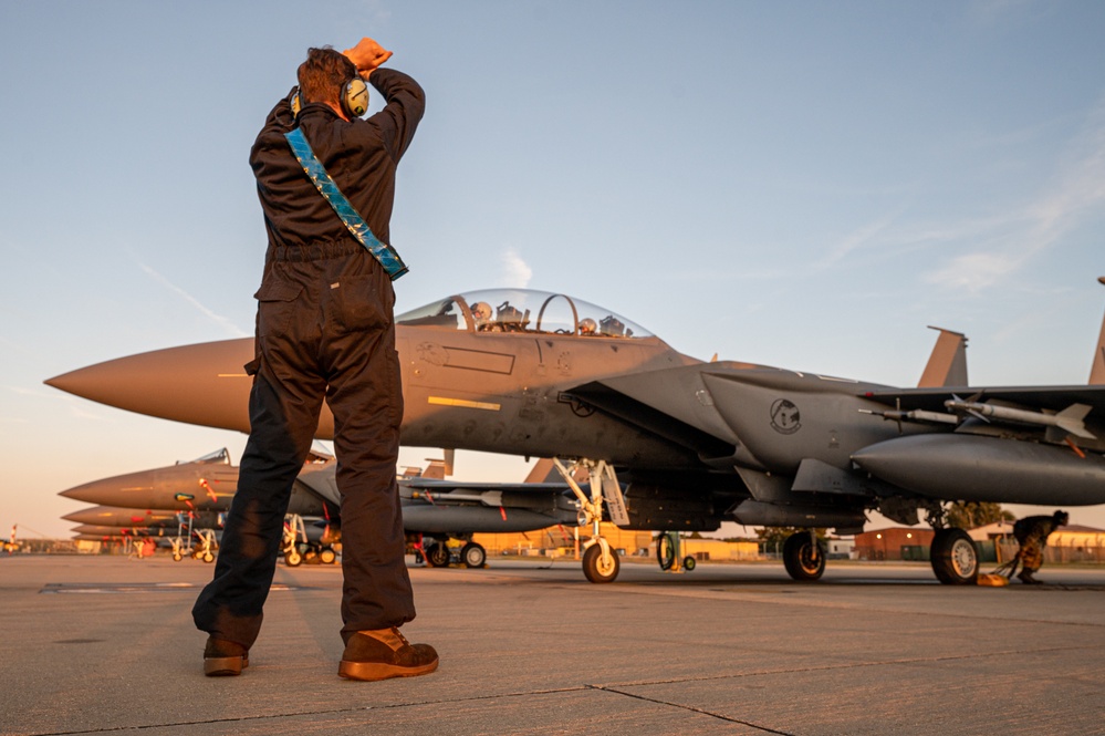 492nd Fighter Squadron begins Night Operations