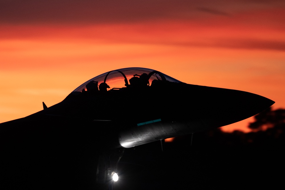 492nd Fighter Squadron begins Night Operations