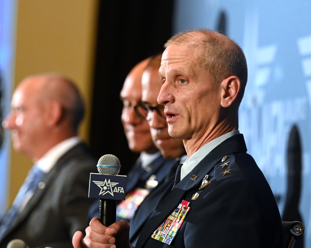 Generals Take Part in Panel