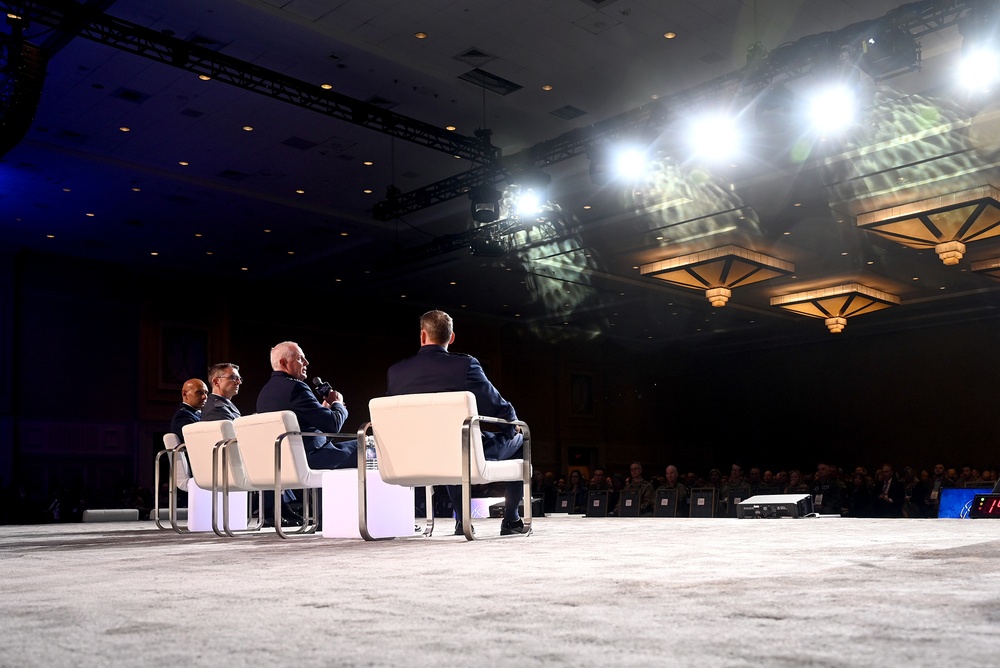 Generals Take Part in Panel