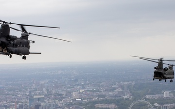 Dark Lightning Chinook Flyover London