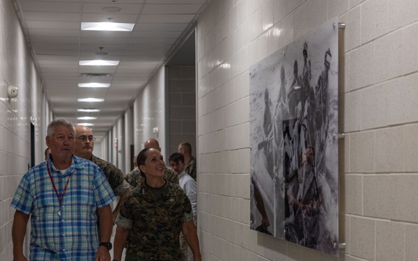 Lt. Gen. Shea Visits II MEF’s new Simulation Center