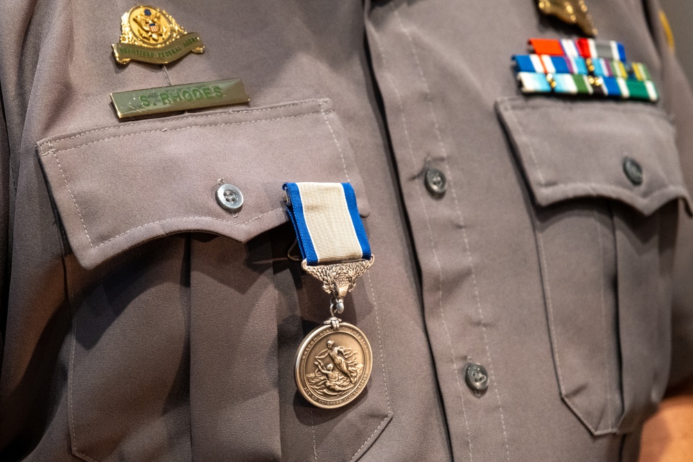 Coast Guard honors Louisiana Department of Wildlife and Fisheries agent with Lifesaving Medal