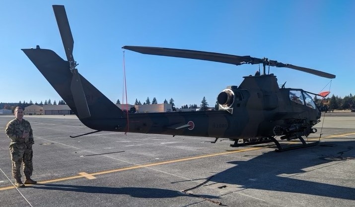 After crash, pilot turns to JBLM Soldier Recovery Unit for help returning to duty.