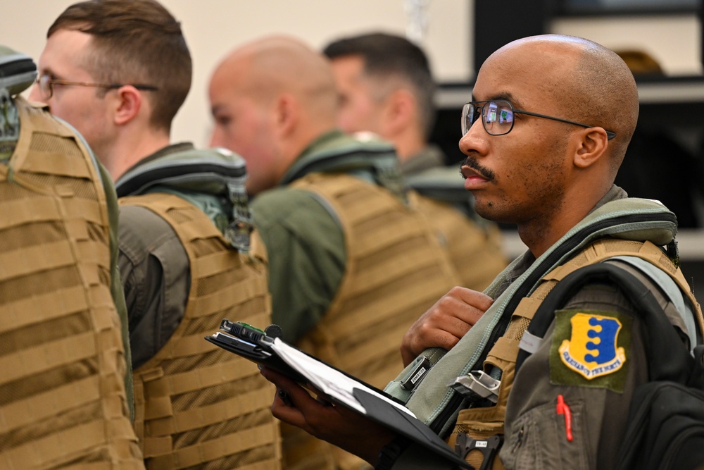 34th Bomb Squadron prepares for flight during Raider Reach exercise