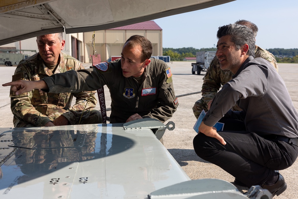 National Science Board visits the 109th Airlift Wing